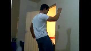 Strip gogo-boy João Vitor